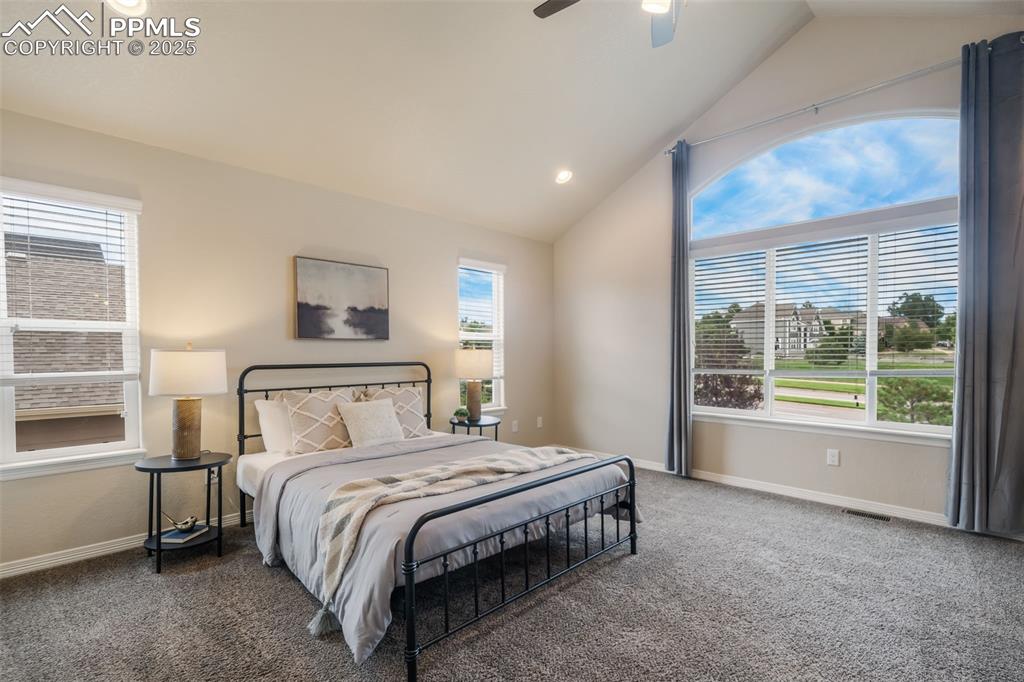 1063 Deschutes Drive