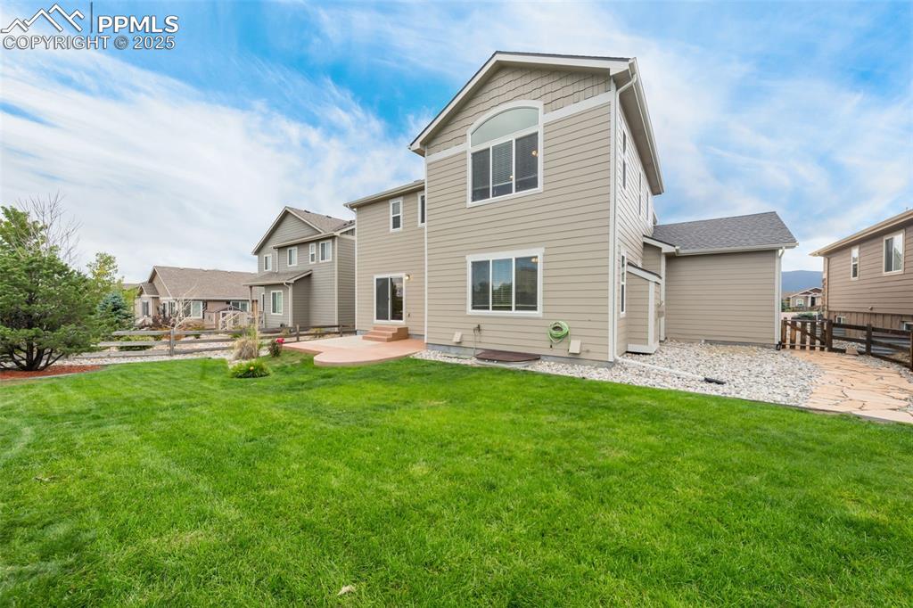 1063 Deschutes Drive