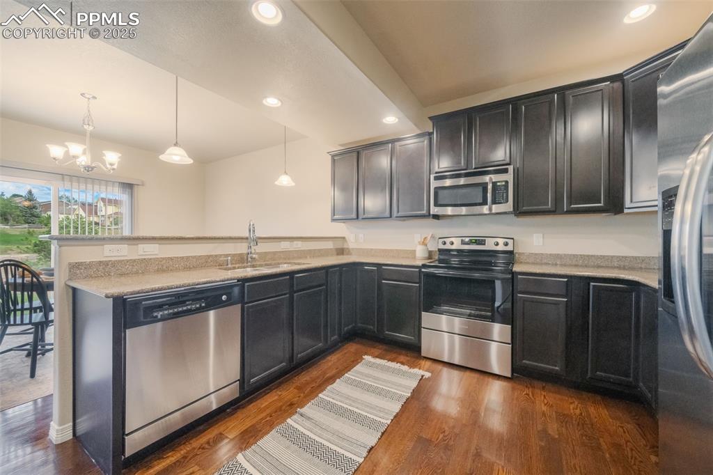 1063 Deschutes Drive