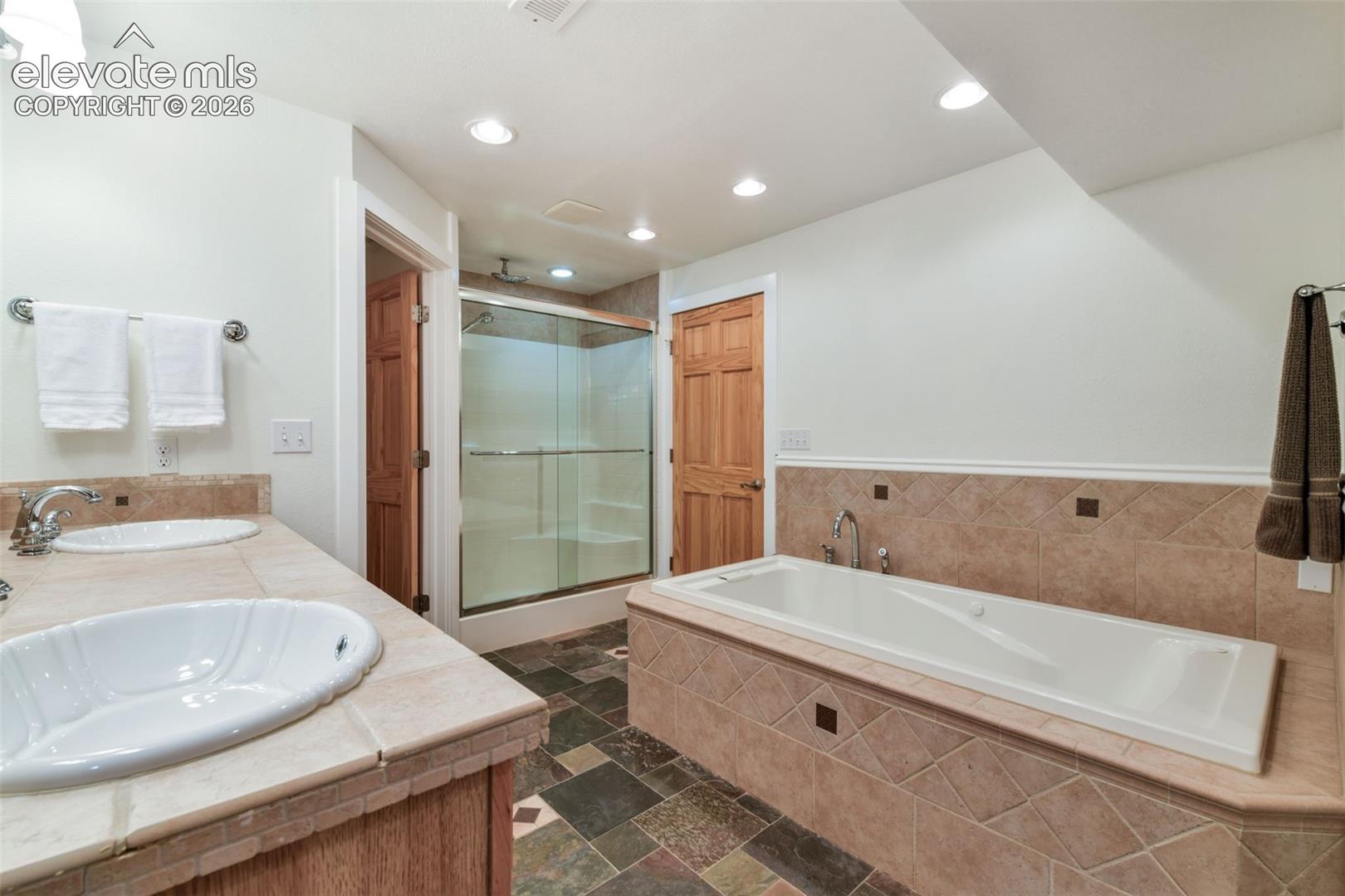 6020 Castlewood Lane