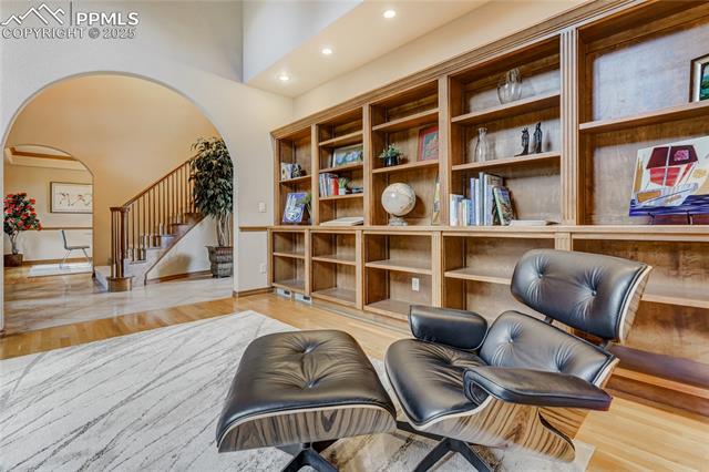 1220 Scarsbrook Court