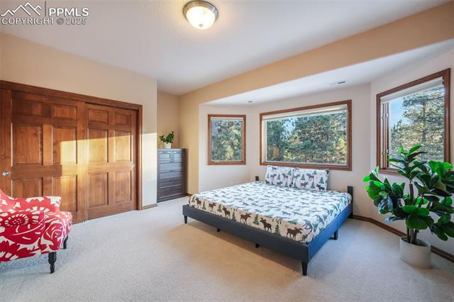 1220 Scarsbrook Court