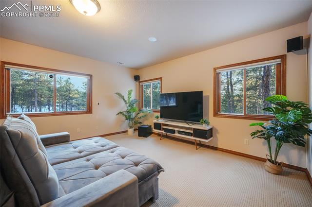 1220 Scarsbrook Court