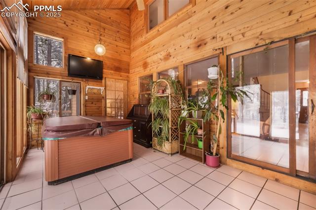 18680 Arrowwood Drive