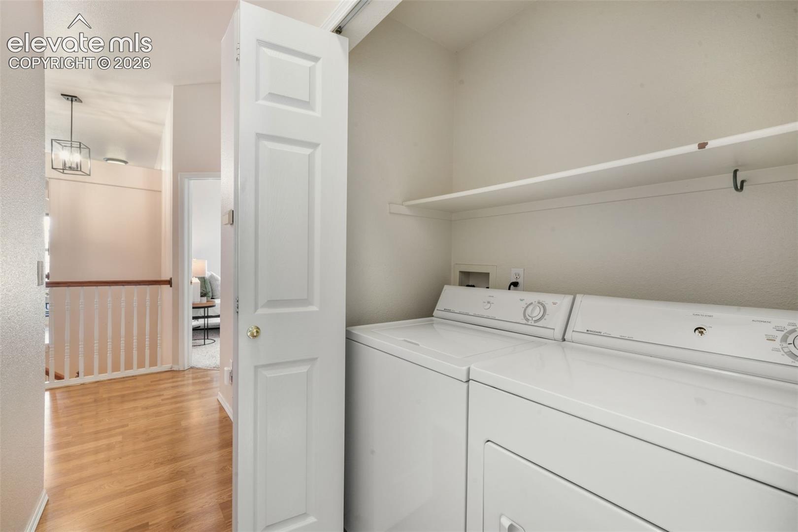 6886 Los Reyes Circle
