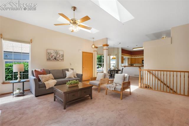 4721 Rowell Point