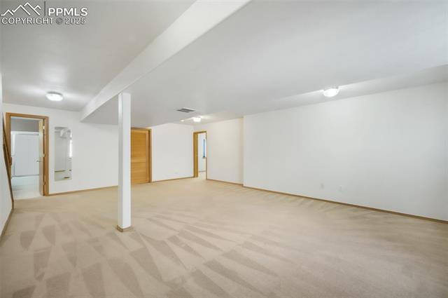 4721 Rowell Point