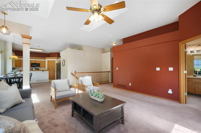 4721 Rowell Point