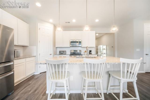 182 Vista Cliff Circle