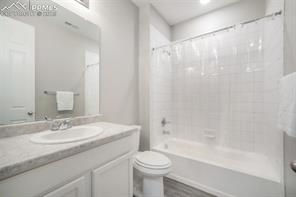 182 Vista Cliff Circle