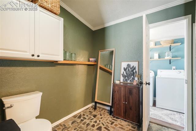 9775 Avenida Alegre Point