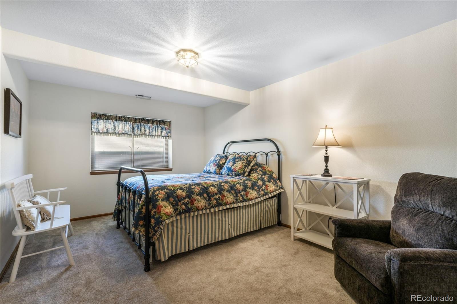 270 Luxury Lane