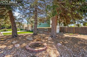 3855 Surrey Lane