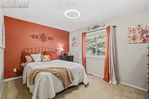 3855 Surrey Lane