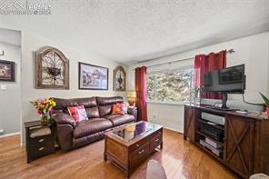 3855 Surrey Lane