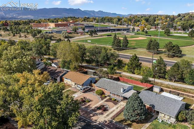 1860 Northview Drive