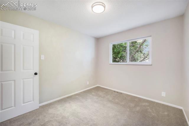 3820 Fairfield Lane