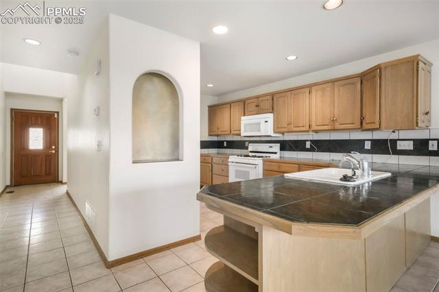 174 Luxury Lane