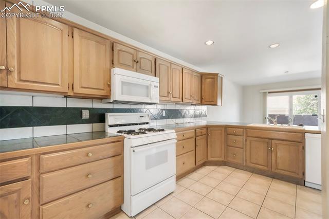 174 Luxury Lane