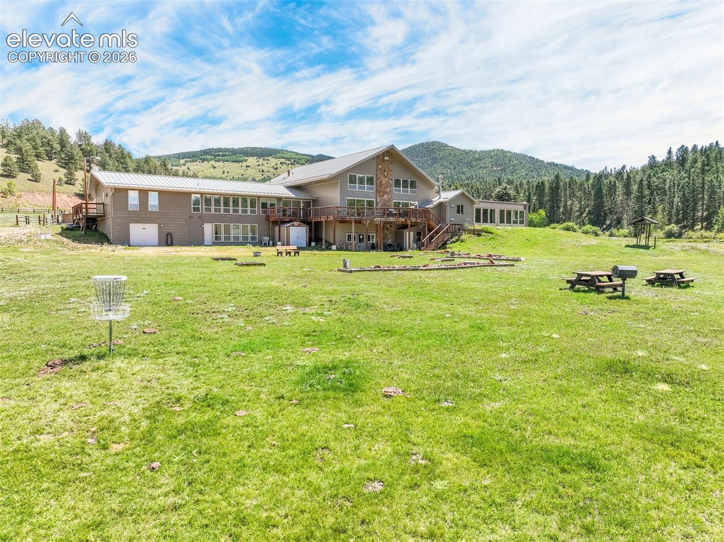 690 Anges Drive