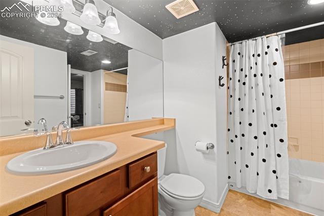 7437 Cat Tail Creek Drive