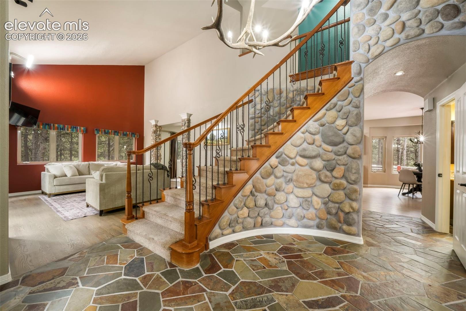 720 Trumpeters Court