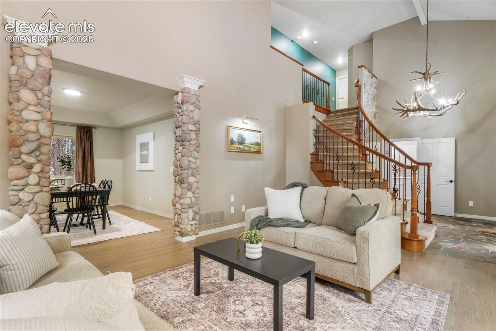 720 Trumpeters Court