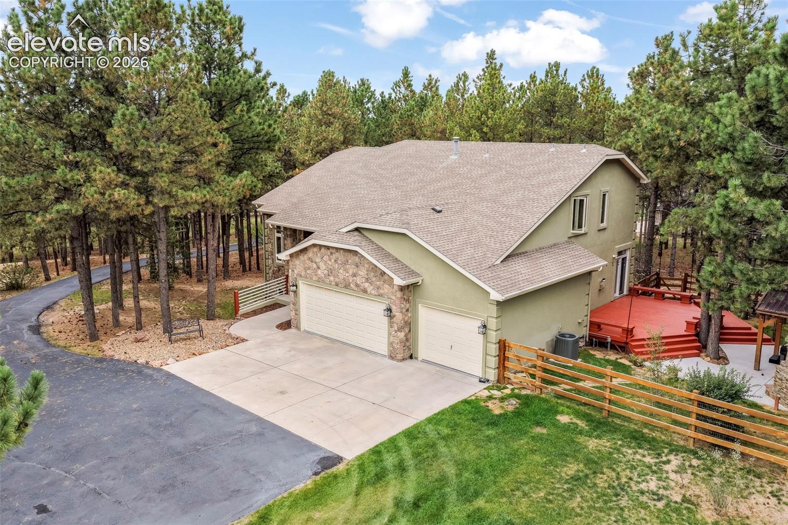 720 Trumpeters Court