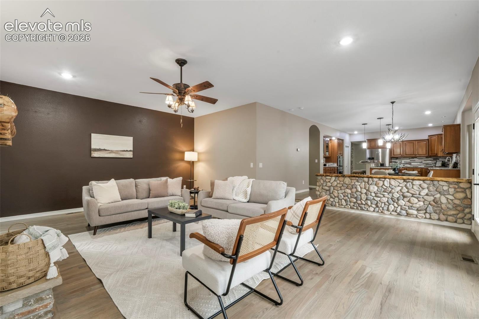 720 Trumpeters Court