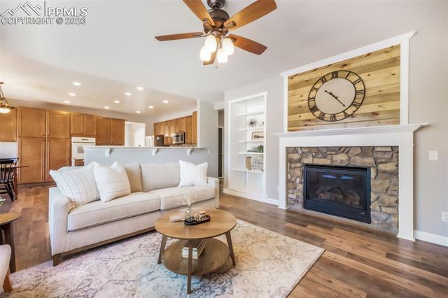 1675 Bowstring Road