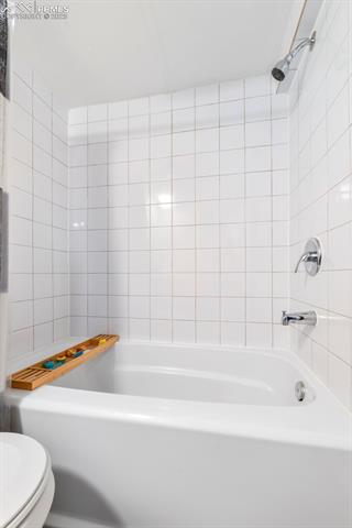 2595 Wooddale Road 21