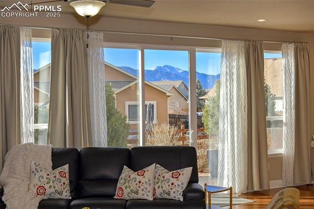 10484 Mile Post Loop