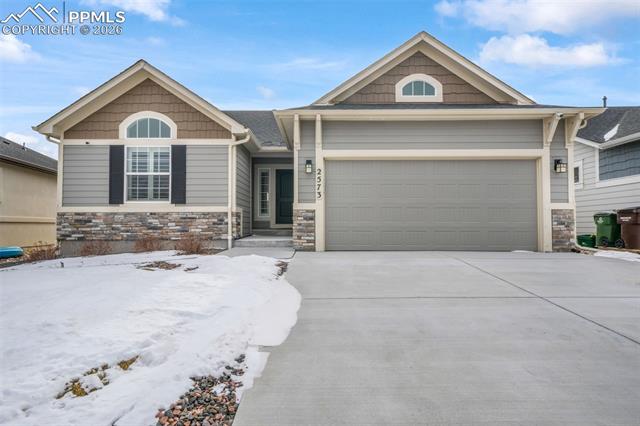 2573 Lakes Edge Drive