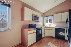 3815 Sedgewood Way