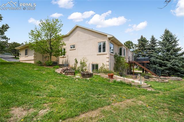 1590 Longview Circle