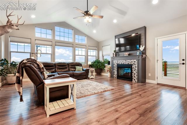 17431 Esmeralda Drive