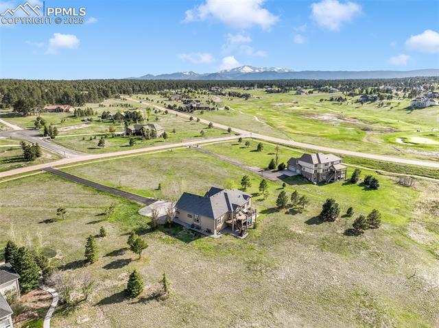 1236 Castlecombe Lane