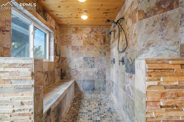 11175 Hardy Road