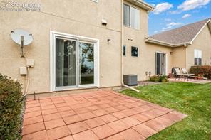 1223 Villa Grove