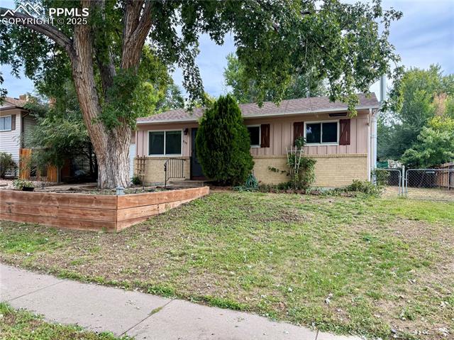 839 Querida Drive