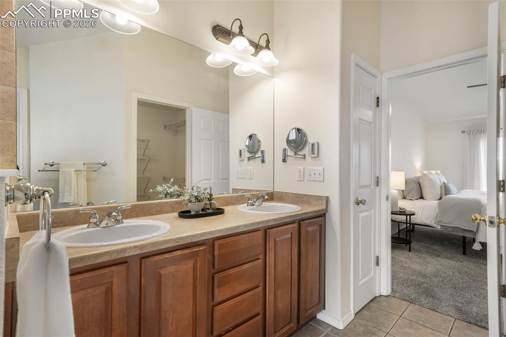 15656 Paiute Circle
