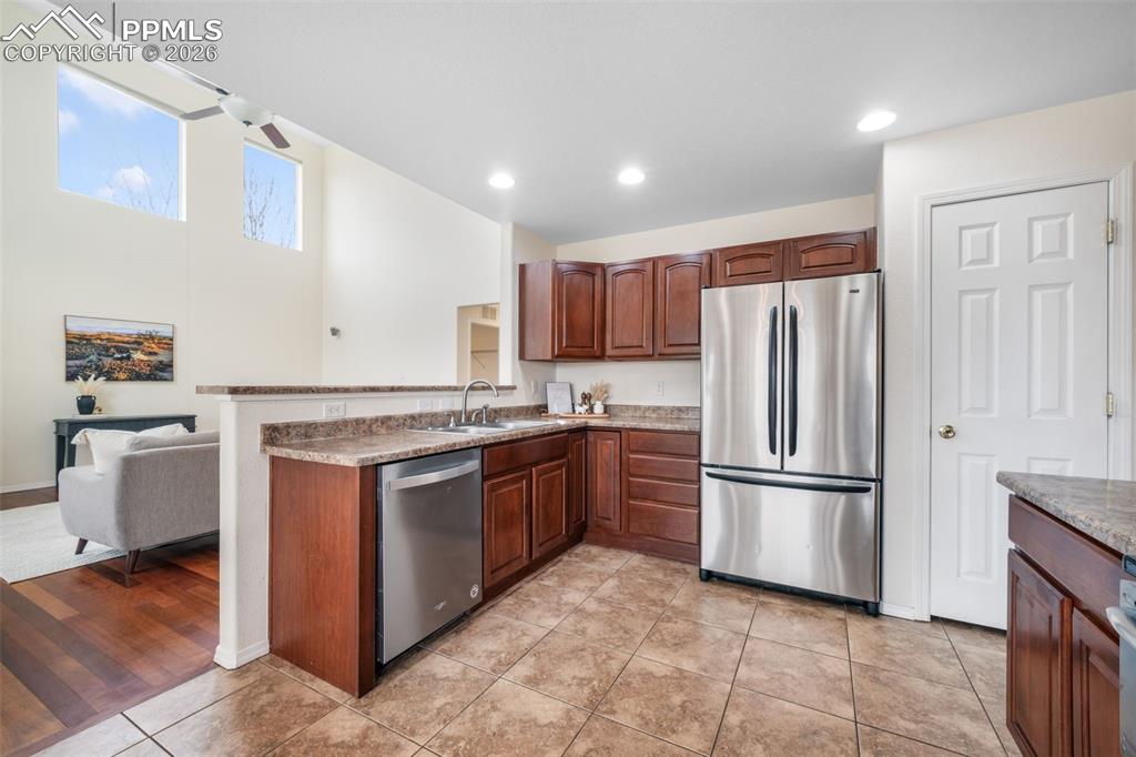 15656 Paiute Circle