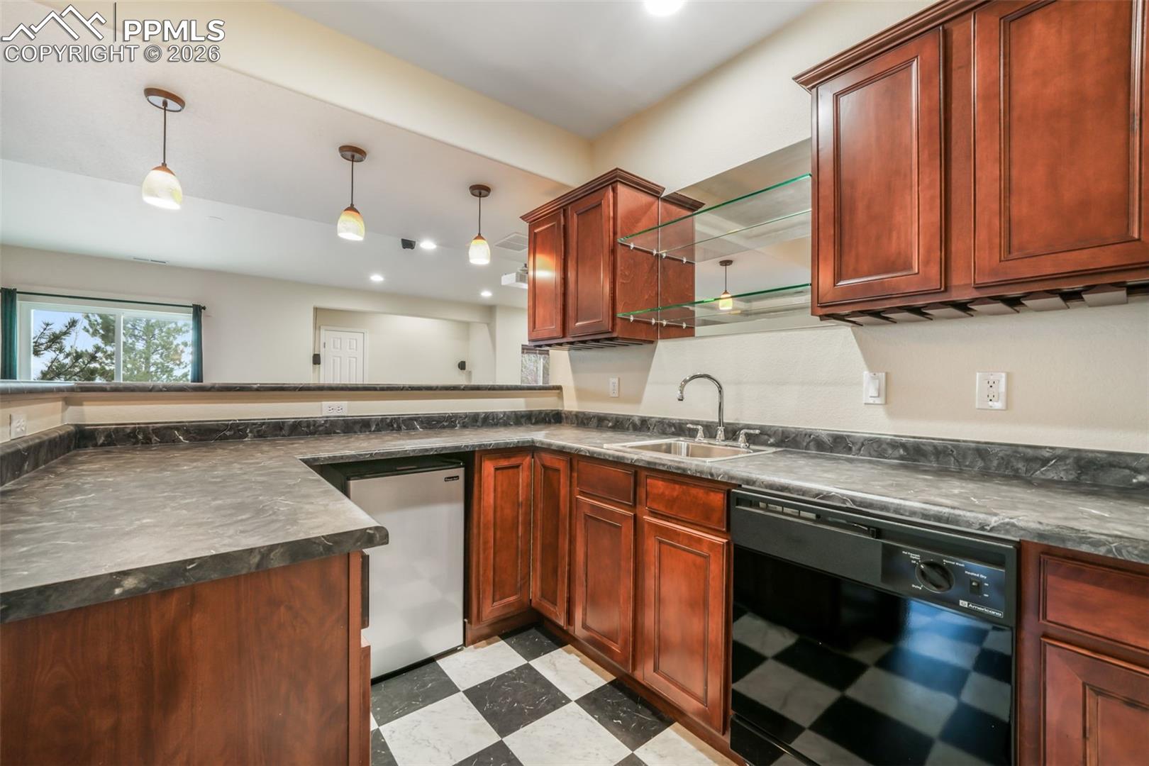 15656 Paiute Circle