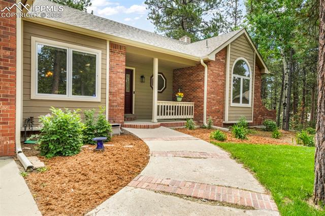 19165 Golden Arrow Circle