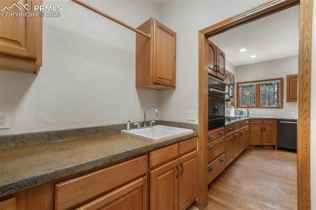 19165 Golden Arrow Circle