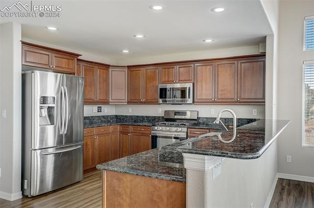 6817 Forestgate Drive