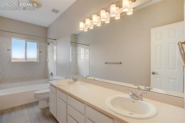 6817 Forestgate Drive