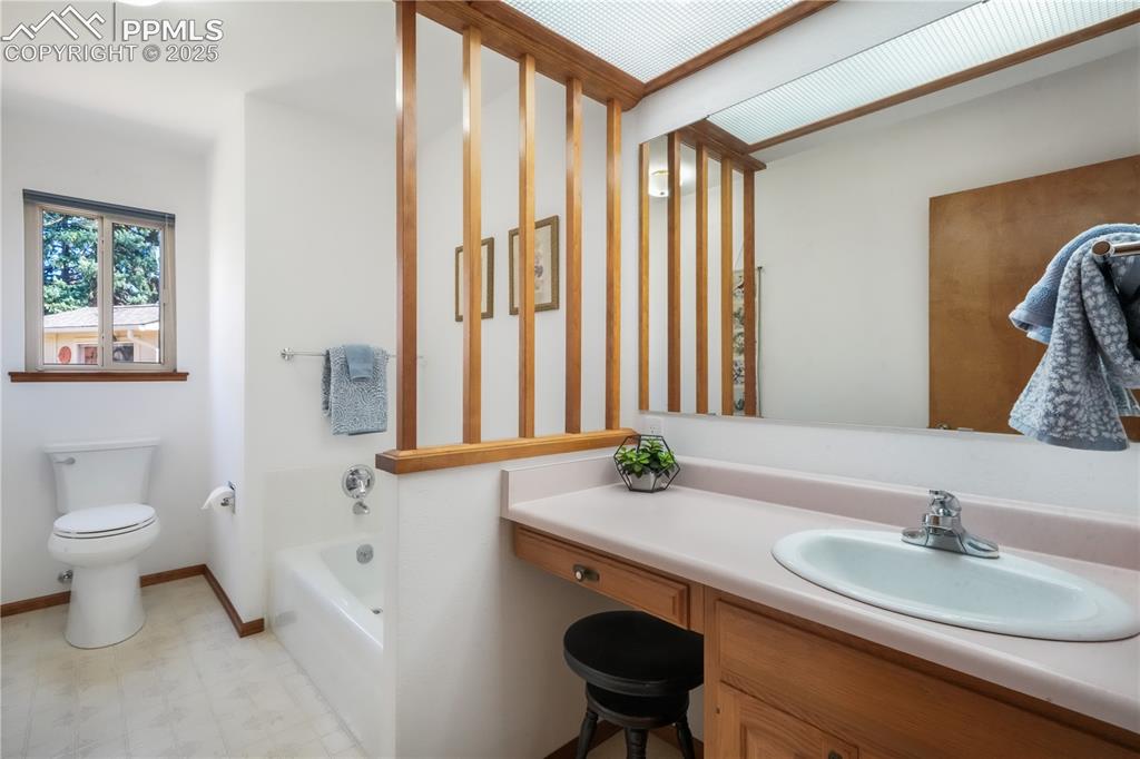 3808 Nuevo Drive