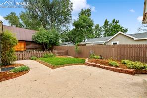 825 Arcadia Place