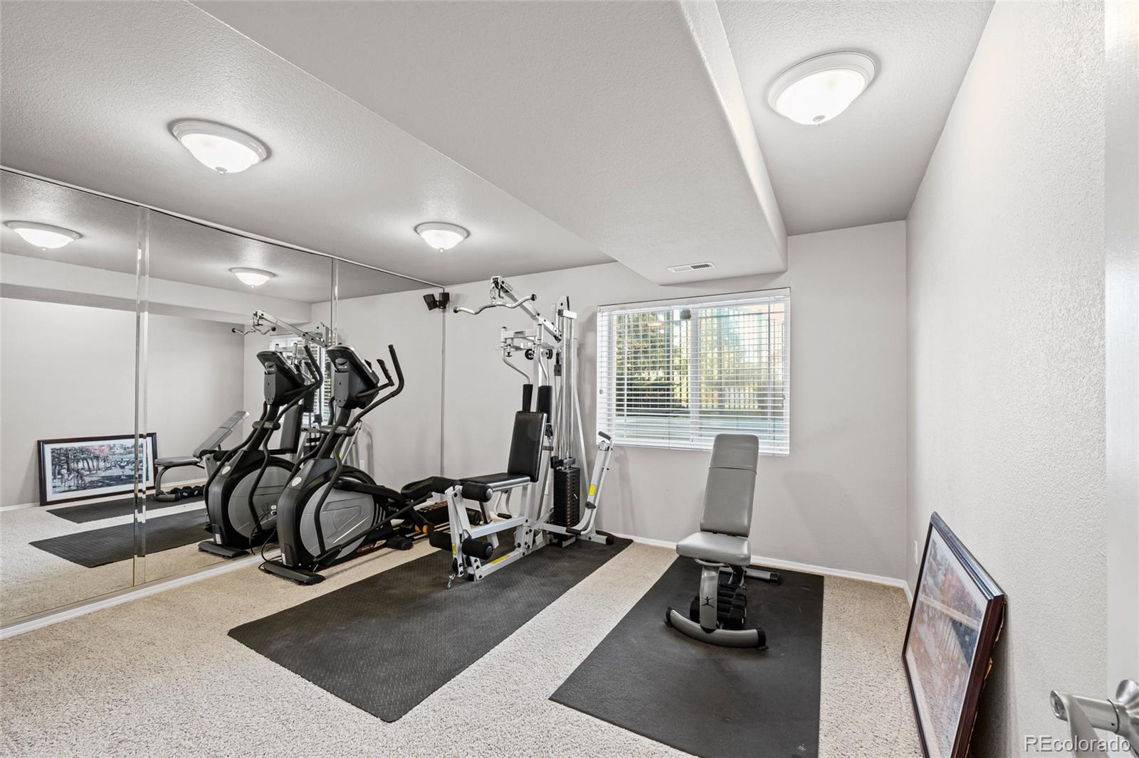 3440 Hollycrest Drive